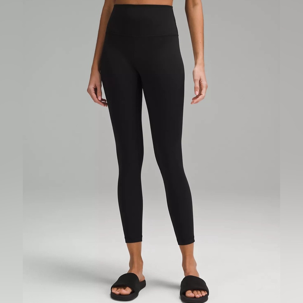 Size 6 NEW Lululemon Align High Rise Leggings 25”